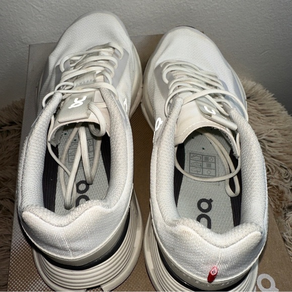 ON CloudNova Form Size 8 Women's Shoes Sneakers White/ Eclipse W/box WORN Once - Picture 11 of 17